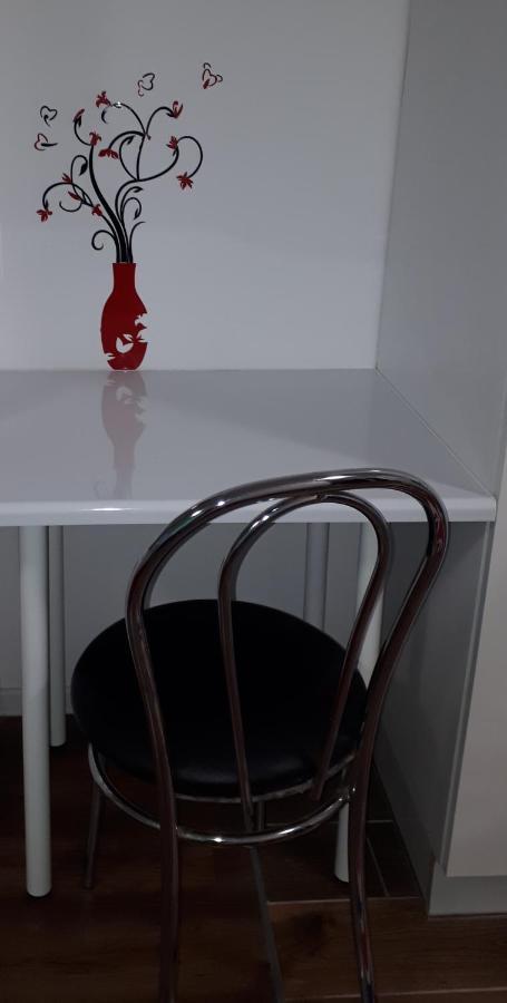 Apartament Centrum Panoramiczna Big Ben Z Balkonem-- Klimatyzacja-- Kielce Extérieur photo