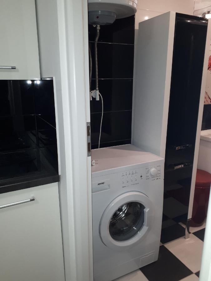 Apartament Centrum Panoramiczna Big Ben Z Balkonem-- Klimatyzacja-- Kielce Extérieur photo