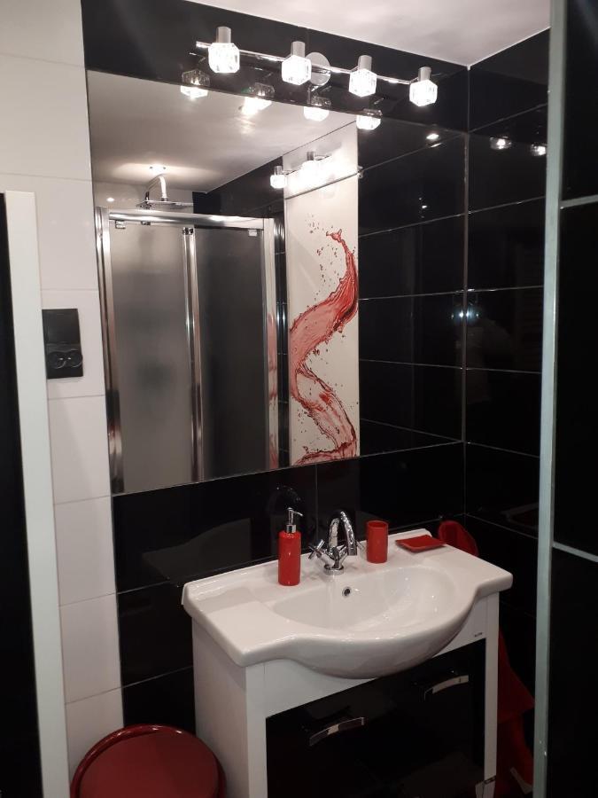 Apartament Centrum Panoramiczna Big Ben Z Balkonem-- Klimatyzacja-- Kielce Extérieur photo
