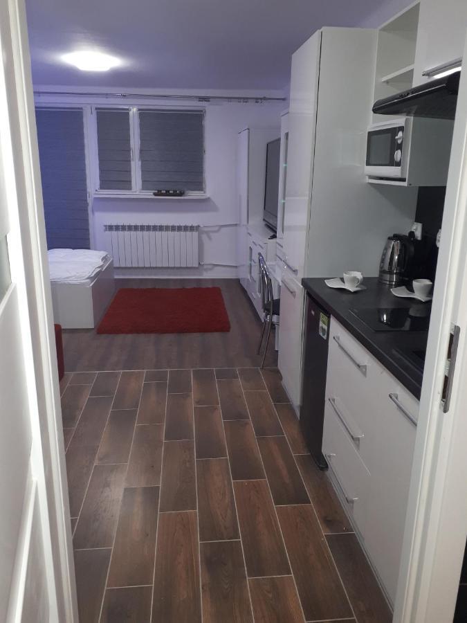 Apartament Centrum Panoramiczna Big Ben Z Balkonem-- Klimatyzacja-- Kielce Extérieur photo