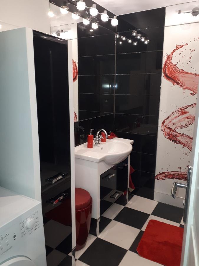 Apartament Centrum Panoramiczna Big Ben Z Balkonem-- Klimatyzacja-- Kielce Extérieur photo